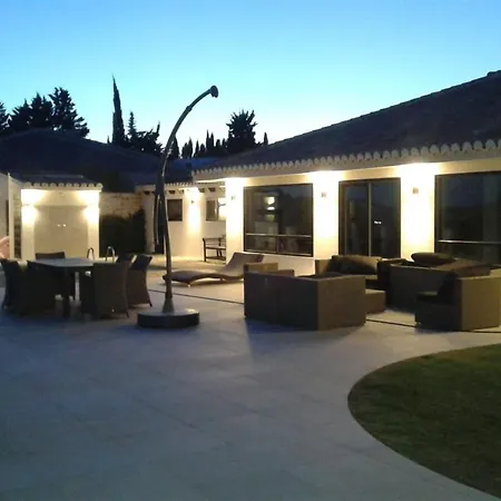 ヴィラ Amazing With Panoramic Views フエンヒロラ