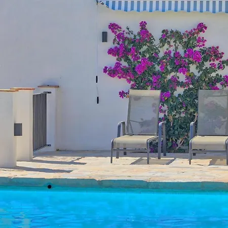 Amazing With Panoramic Views Villa *