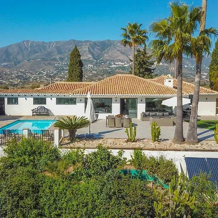 Villa Amazing With Panoramic Views Fuengirola