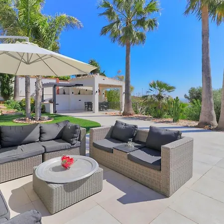 Villa Amazing With Panoramic Views