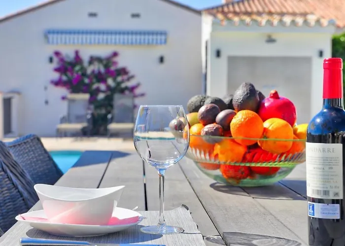 Amazing With Panoramic Views Villa