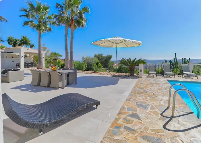 Amazing With Panoramic Views Fuengirola